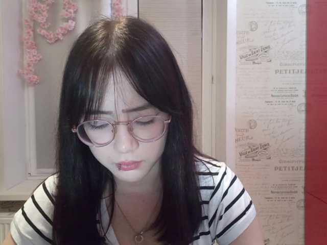 MyrleHenggeler live cam on BongaCams