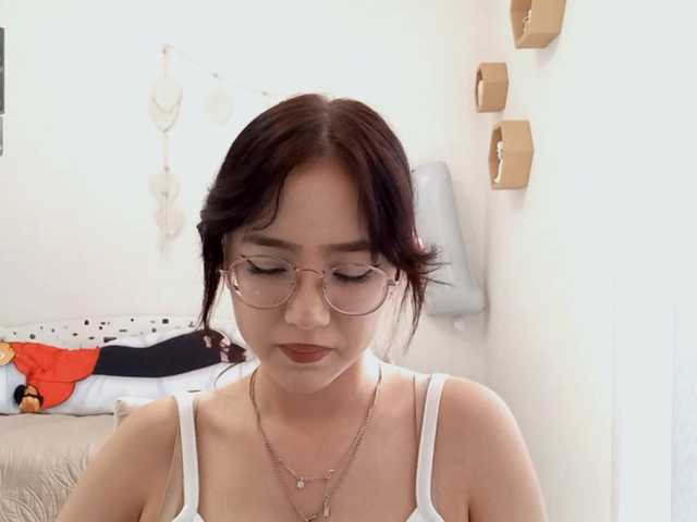 MyrleHenggeler live cam on BongaCams