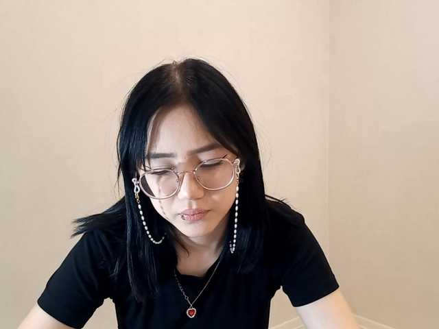 MyrleHenggeler's BongaCams show and profile