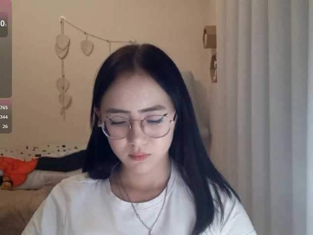MyrleHenggeler live cam on BongaCams