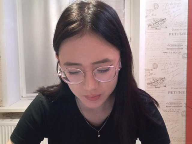 MyrleHenggeler live cam on BongaCams
