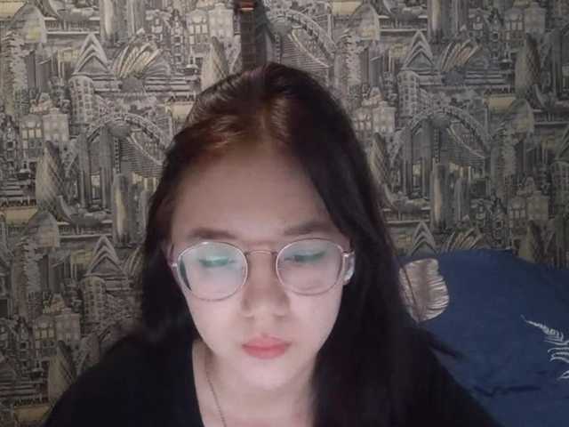 MyrleHenggeler live cam on BongaCams