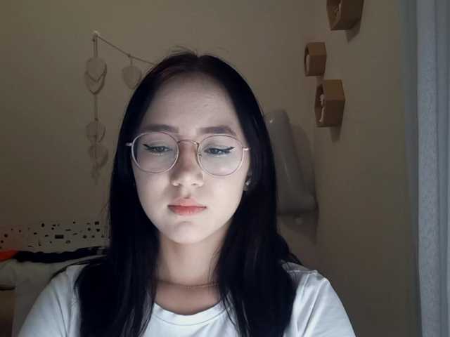 MyrleHenggeler live cam on BongaCams