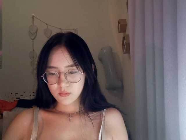 MyrleHenggeler live cam on BongaCams