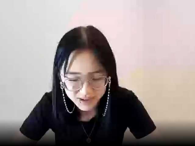 MyrleHenggeler's BongaCams show and profile