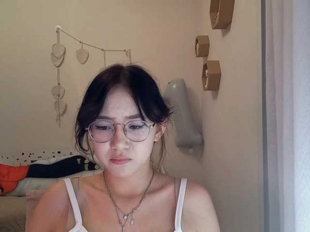 MyrleHenggeler live cam on BongaCams