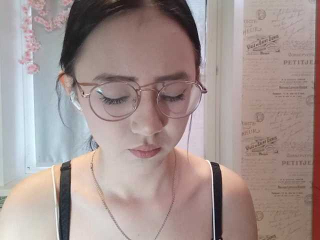 MyrleHenggeler live cam on BongaCams