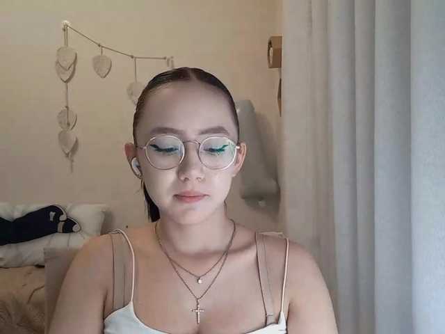 MyrleHenggeler live cam on BongaCams