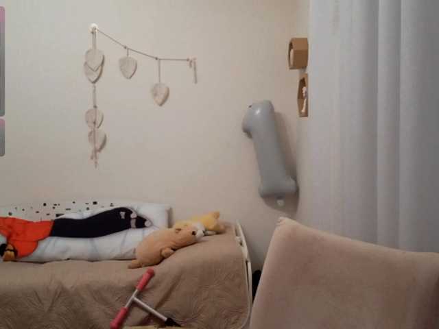 MyrleHenggeler live cam on BongaCams
