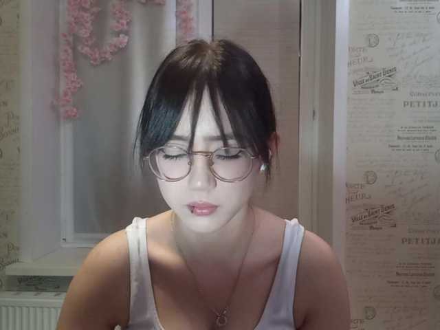 MyrleHenggeler live cam on BongaCams
