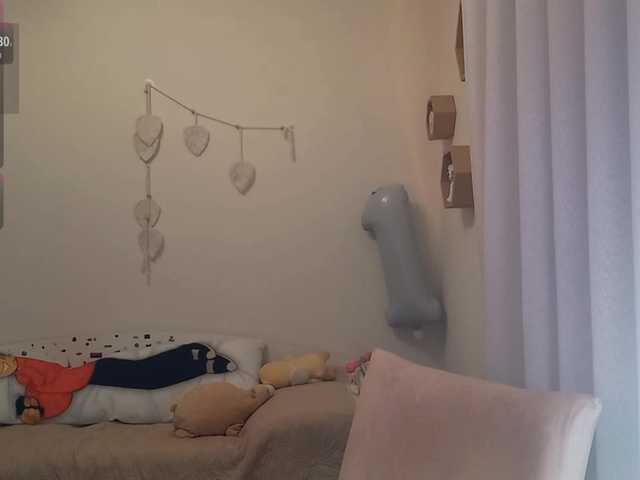 MyrleHenggeler live cam on BongaCams