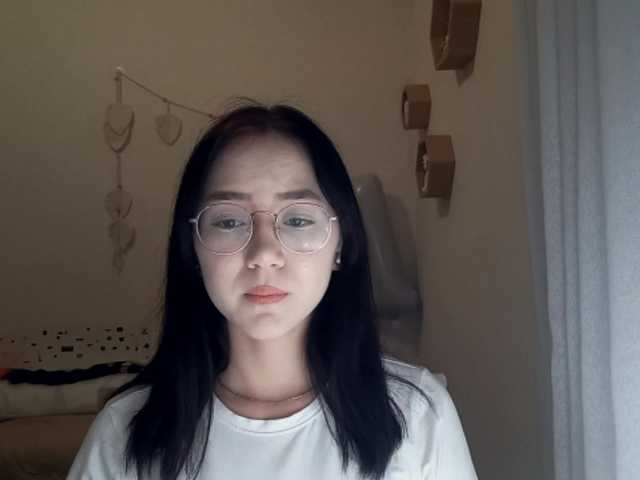 MyrleHenggeler live cam on BongaCams