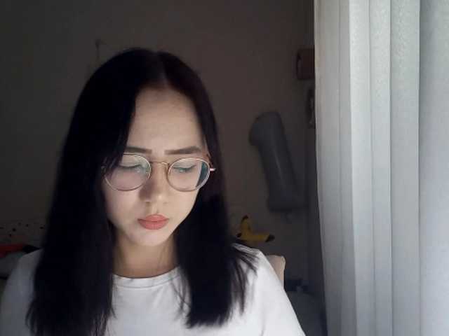MyrleHenggeler live cam on BongaCams