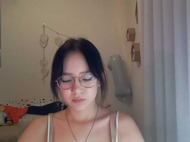 MyrleHenggeler live cam on BongaCams