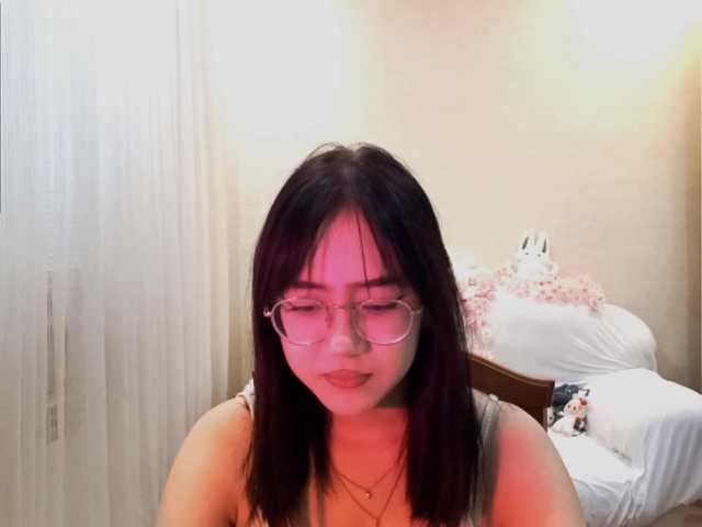 MyrleHenggeler live cam on BongaCams