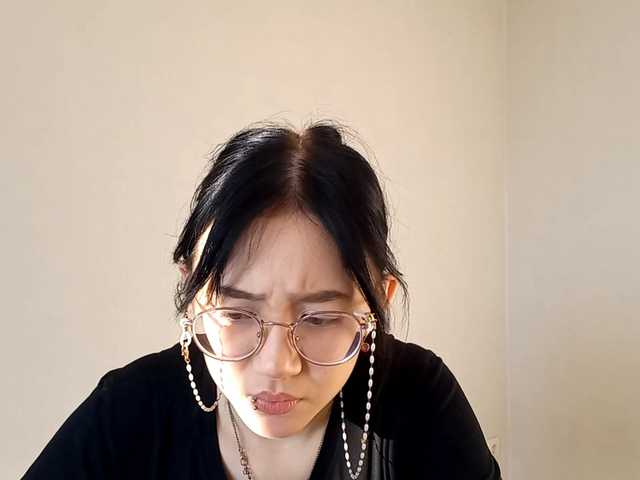 MyrleHenggeler's BongaCams show and profile