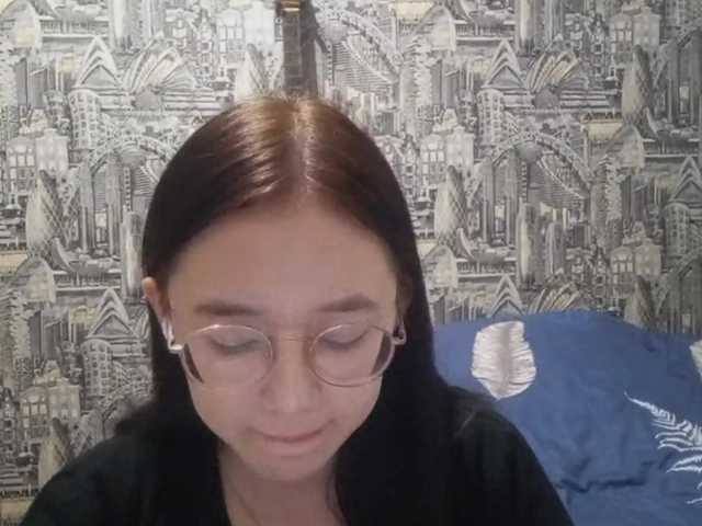 MyrleHenggeler live cam on BongaCams