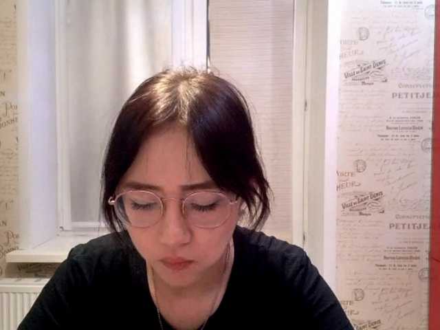 MyrleHenggeler live cam on BongaCams