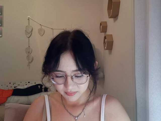 MyrleHenggeler live cam on BongaCams