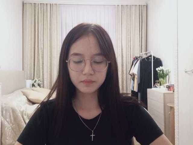 MyrleHenggeler live cam on BongaCams