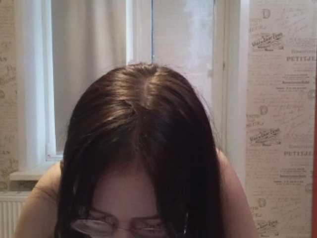 MyrleHenggeler live cam on BongaCams