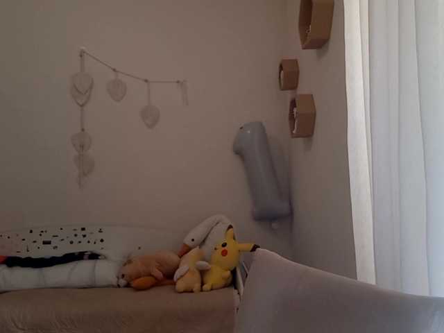 MyrleHenggeler live cam on BongaCams