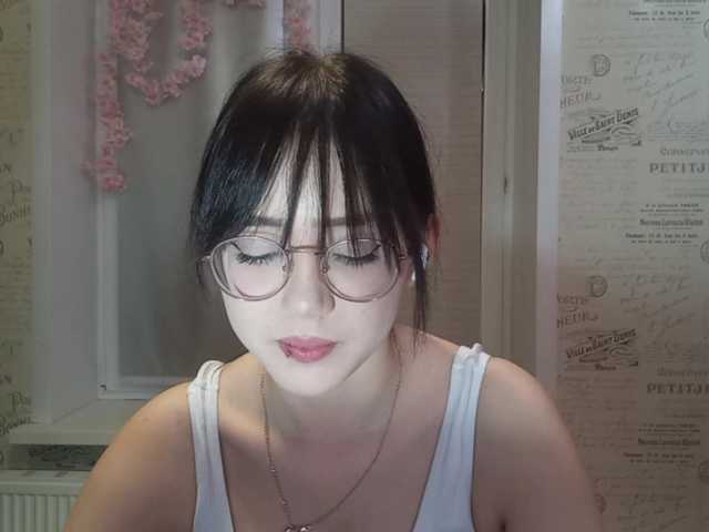 MyrleHenggeler live cam on BongaCams