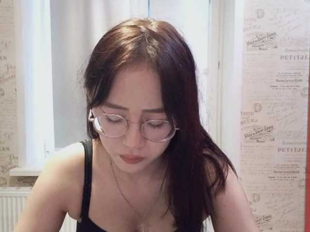 MyrleHenggeler live cam on BongaCams