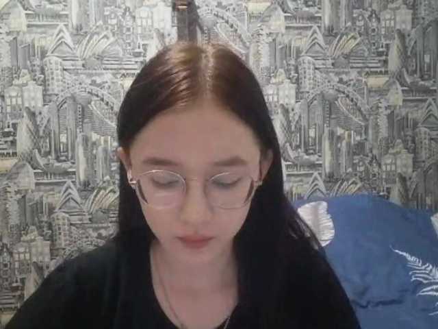 MyrleHenggeler live cam on BongaCams