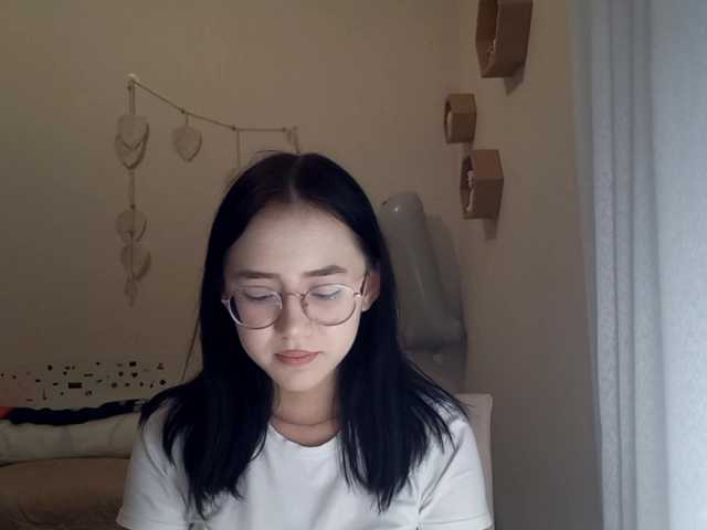 MyrleHenggeler live cam on BongaCams
