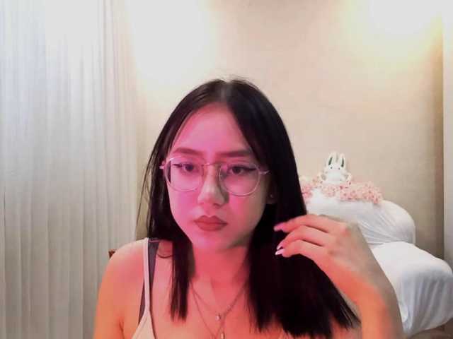 MyrleHenggeler live cam on BongaCams
