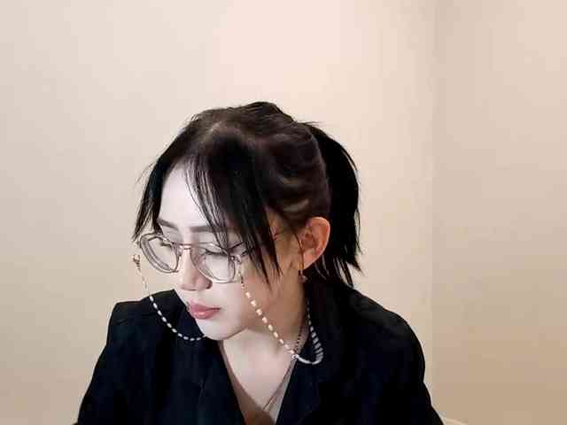 MyrleHenggeler webcam