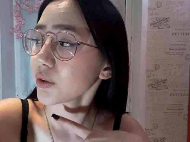 MyrleHenggeler webcam