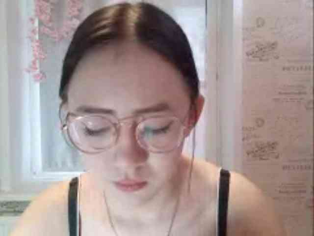 MyrleHenggeler webcam
