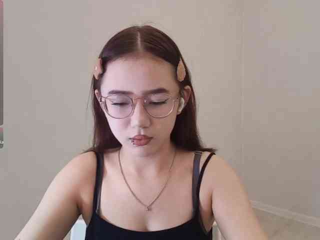 MyrleHenggeler webcam