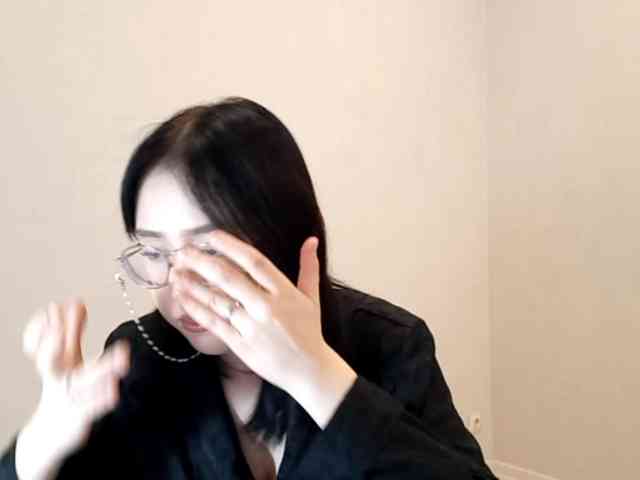 MyrleHenggeler webcam