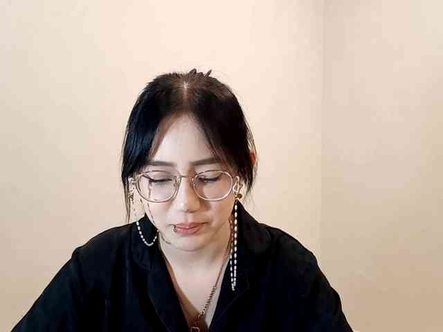 MyrleHenggeler webcam