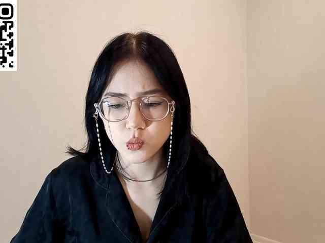 MyrleHenggeler webcam