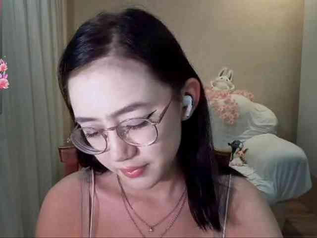 MyrleHenggeler webcam