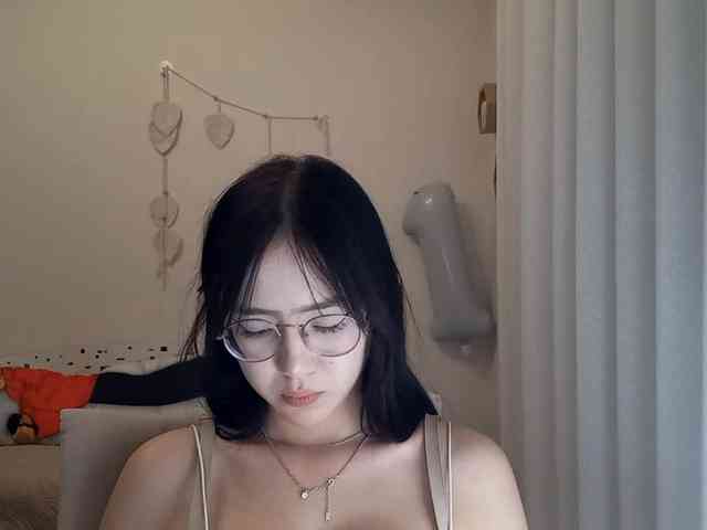 MyrleHenggeler webcam