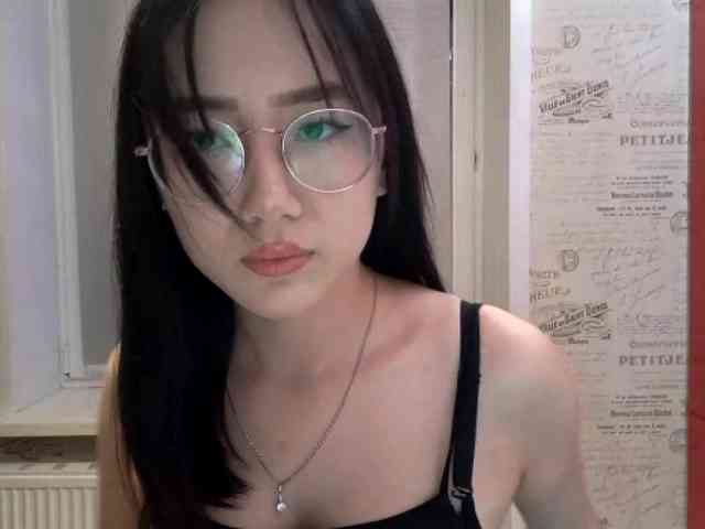 MyrleHenggeler webcam