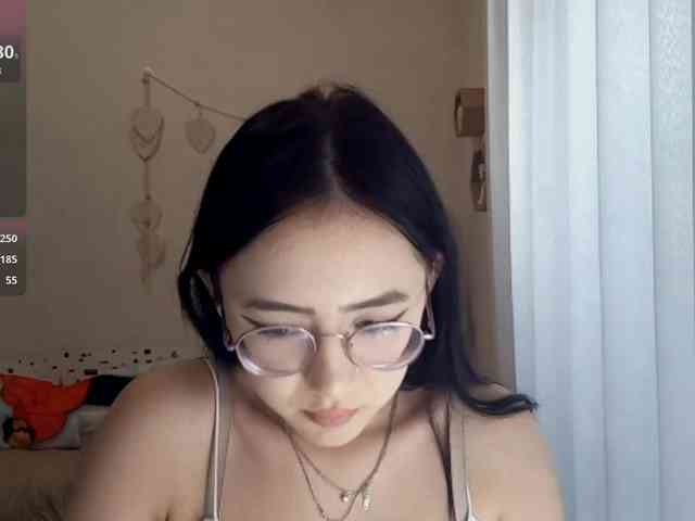 MyrleHenggeler webcam