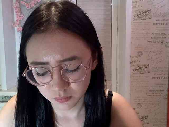 MyrleHenggeler webcam