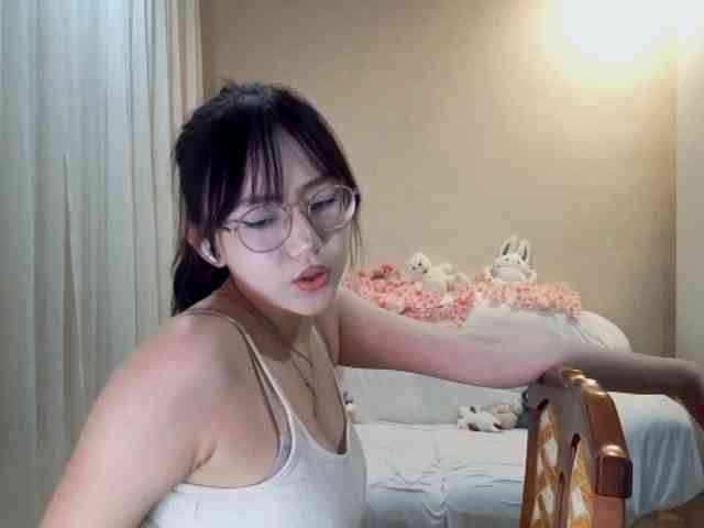 MyrleHenggeler webcam