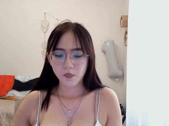 MyrleHenggeler Sex Cam Show