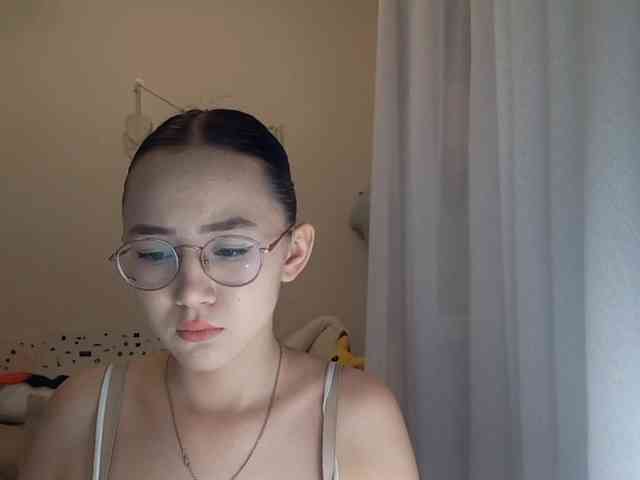 MyrleHenggeler webcam