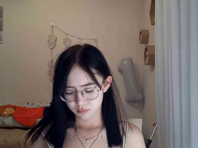 MyrleHenggeler webcam