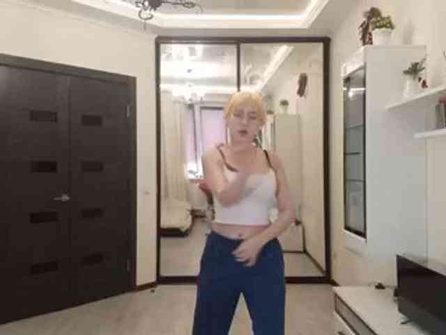 MyrleHenggeler webcam