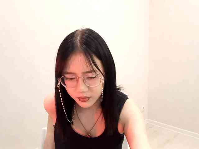 MyrleHenggeler webcam