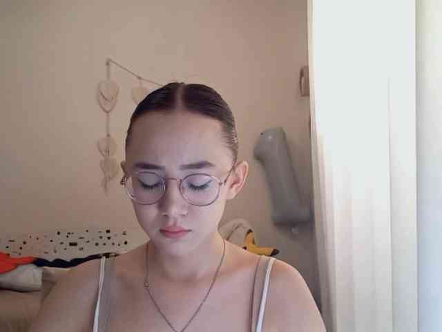 MyrleHenggeler webcam